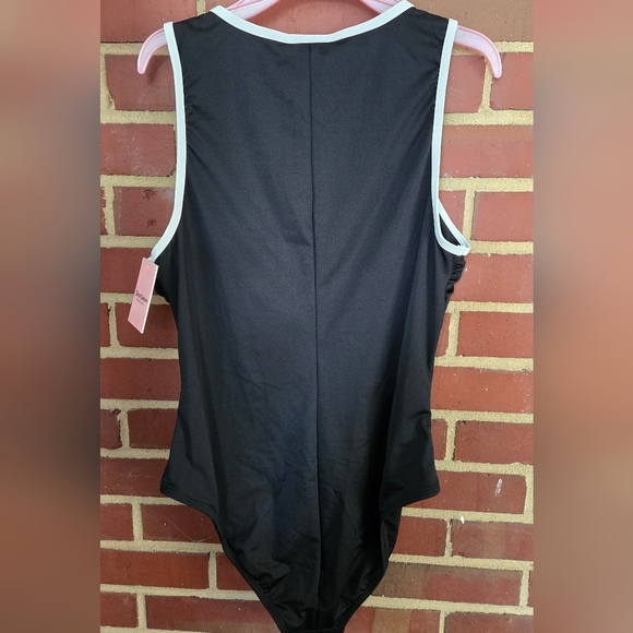 Juicy Couture One Piece Swimsuit XL Black Cherry Zip Front High Cut Sporty Retro - Picture 4 of 4